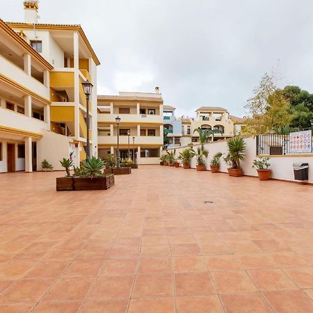 Atico Con Terraza-Solarium Y Piscina 4-6 Personas Wifi A/C Apartment Roda Ngoại thất bức ảnh
